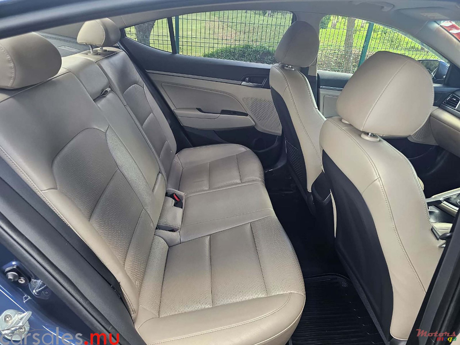 2018' Hyundai Elantra GLX 1.6 photo #5