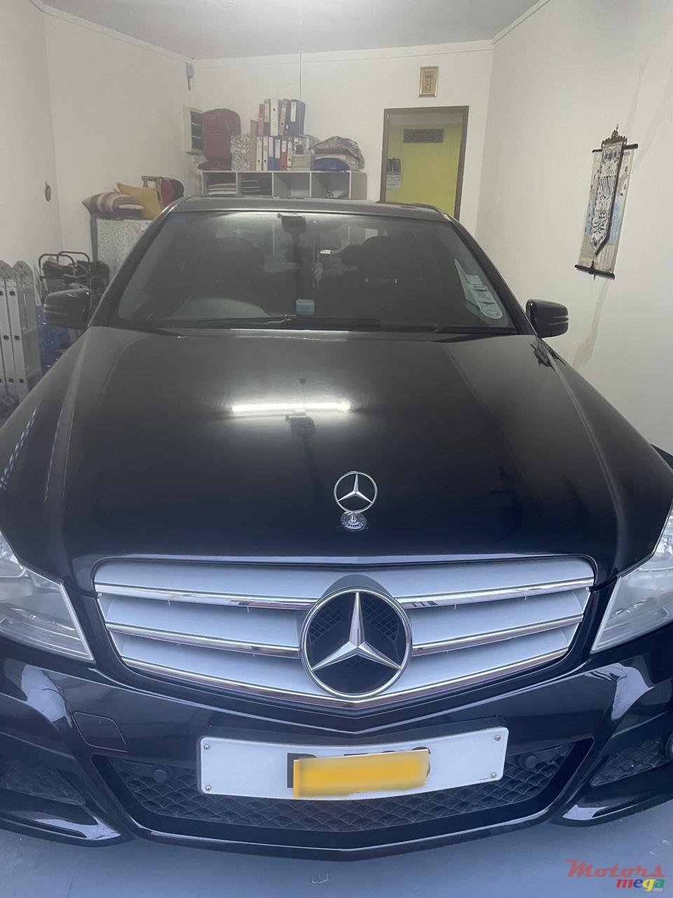 2012' Mercedes-Benz C 180 photo #1