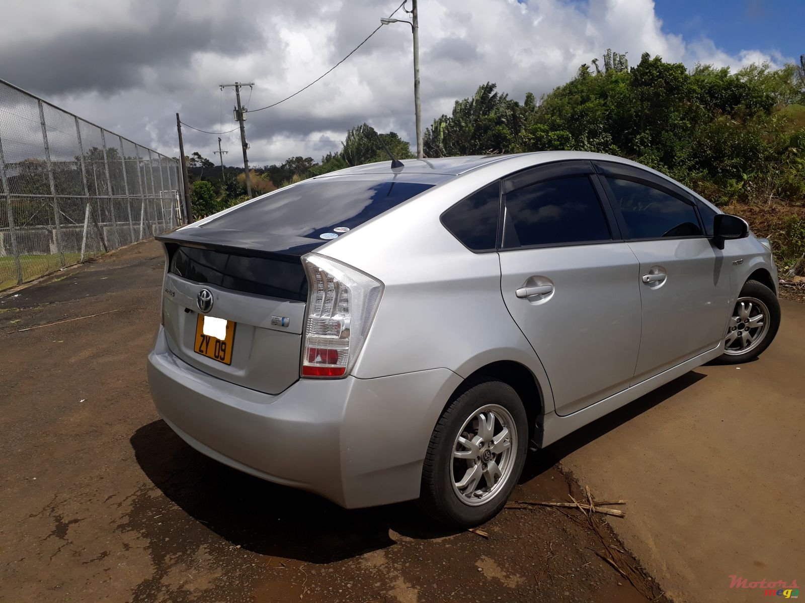 2009' Toyota Prius photo #1