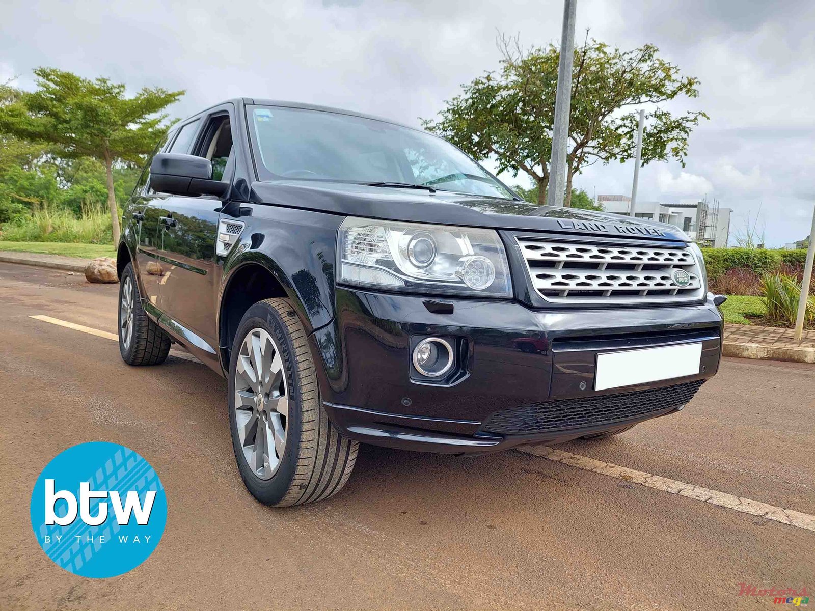 2013' Land Rover Discovery photo #1