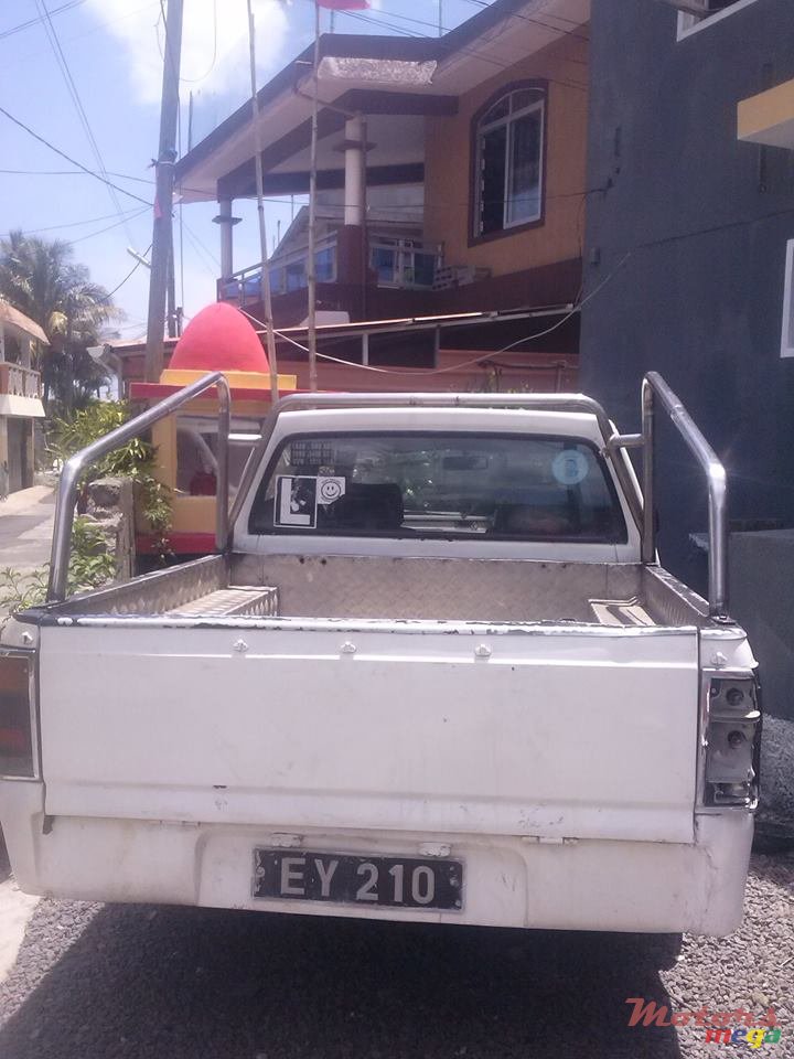 1991' Chevrolet LUV photo #1