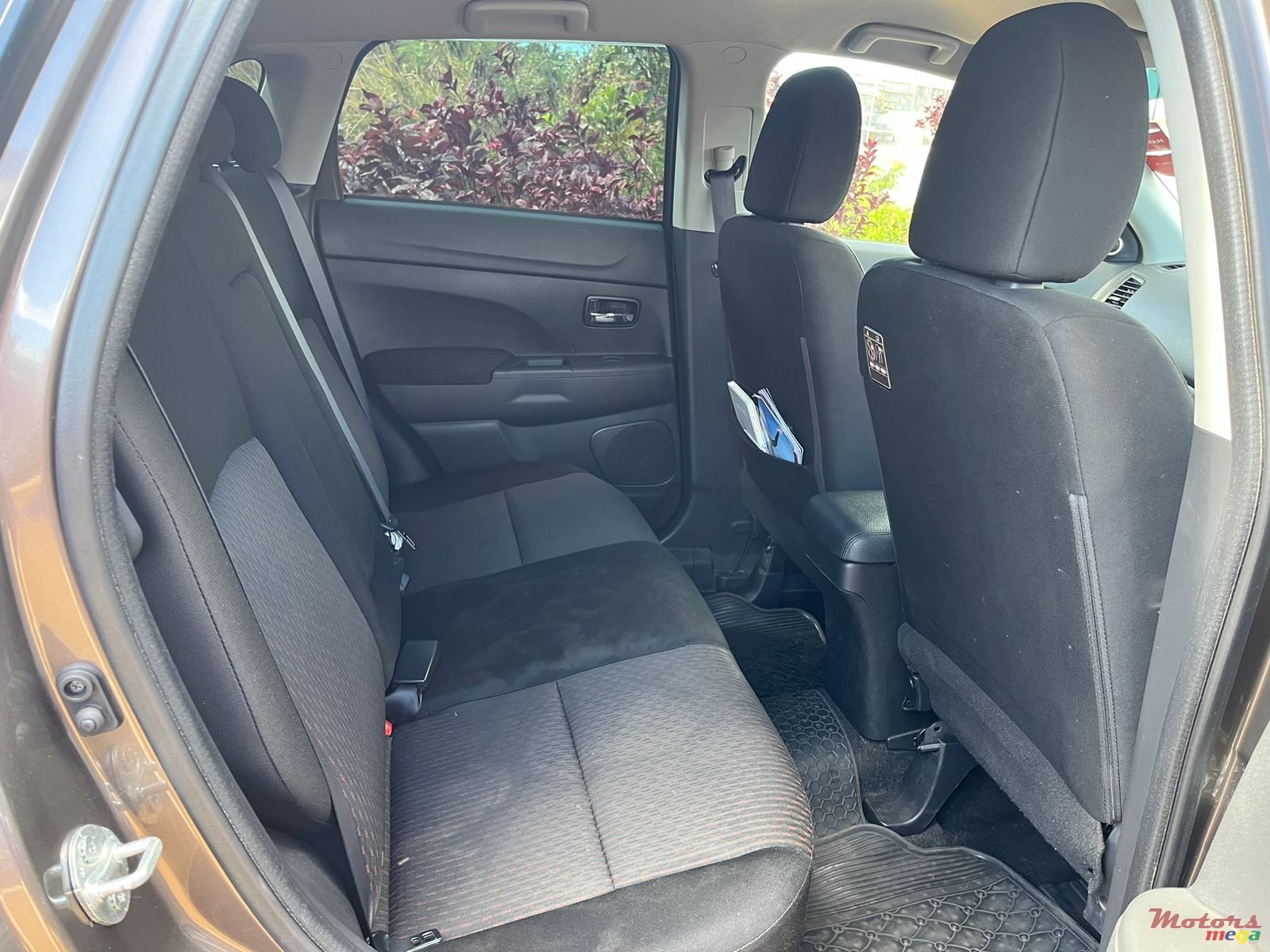 2020' Mitsubishi ASX photo #5