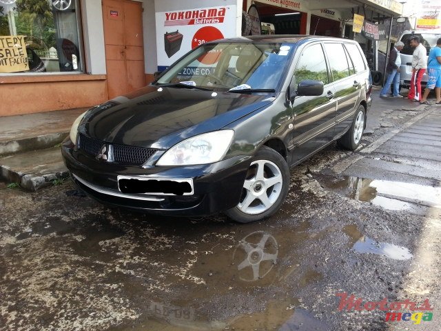 2008' Mitsubishi photo #1