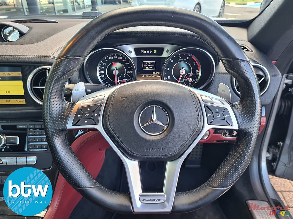 2012' Mercedes-Benz SL 63 AMG photo #6