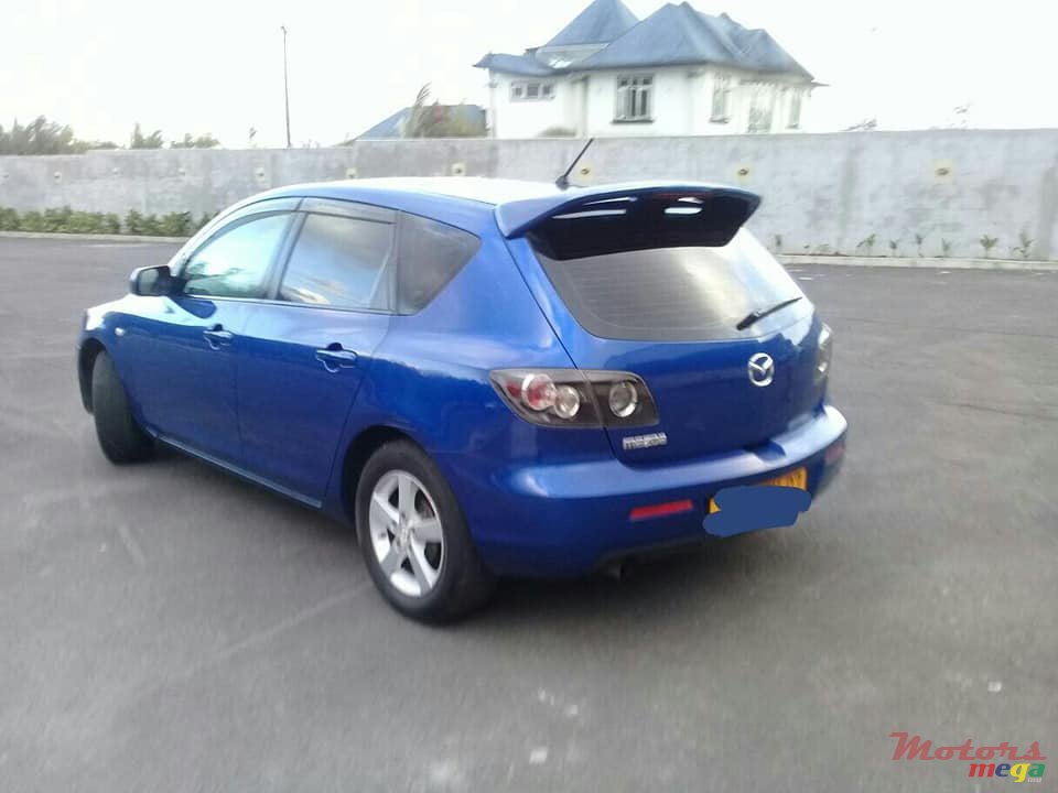 2007' Mazda 3 photo #3
