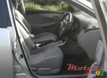 2007' Toyota Axio photo #3