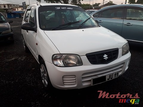 2011' Suzuki Alto photo #2