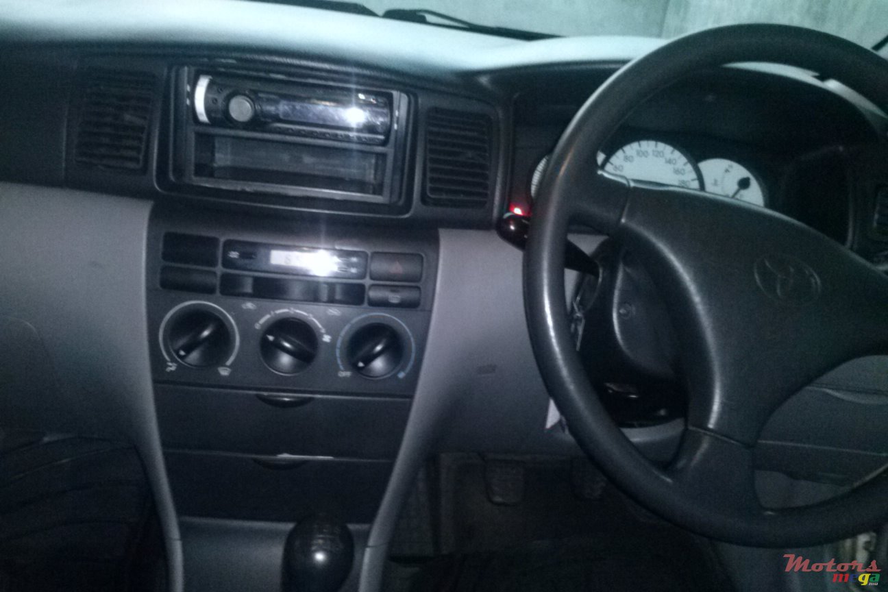 2002' Toyota Corolla photo #4