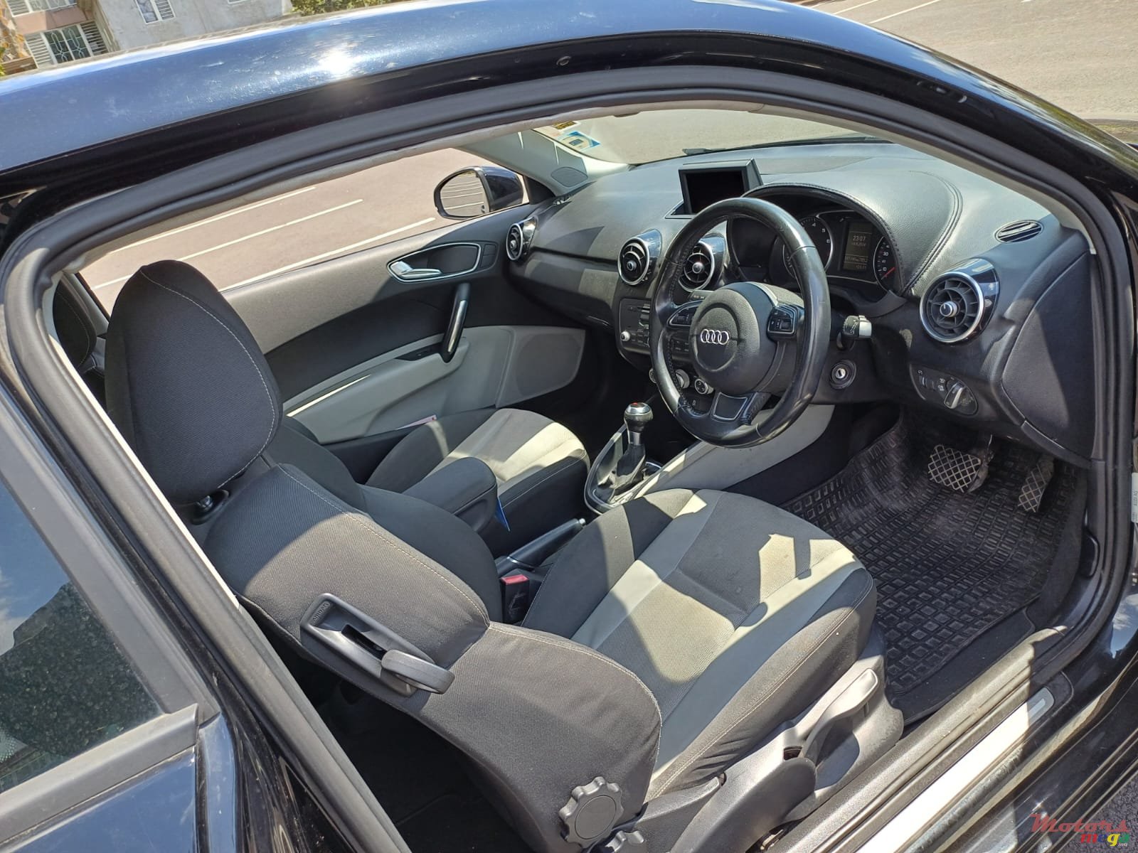 2014' Audi A1 photo #6