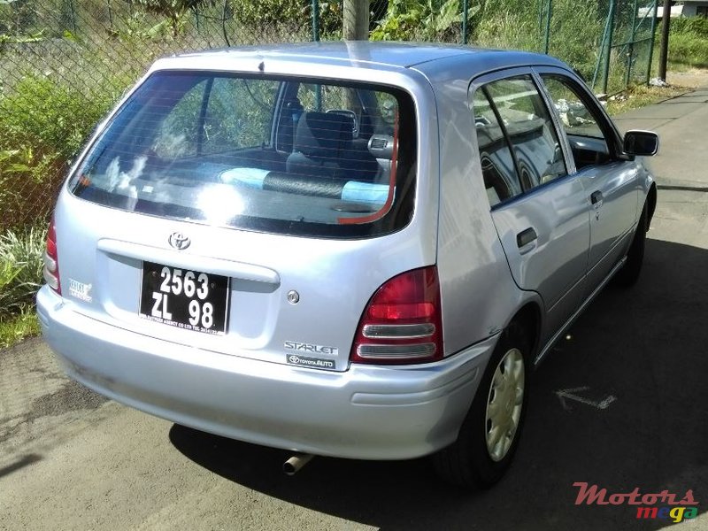 1998' Toyota Starlet photo #1