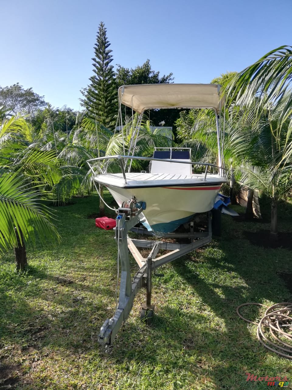 2009' Aquamarine photo #3