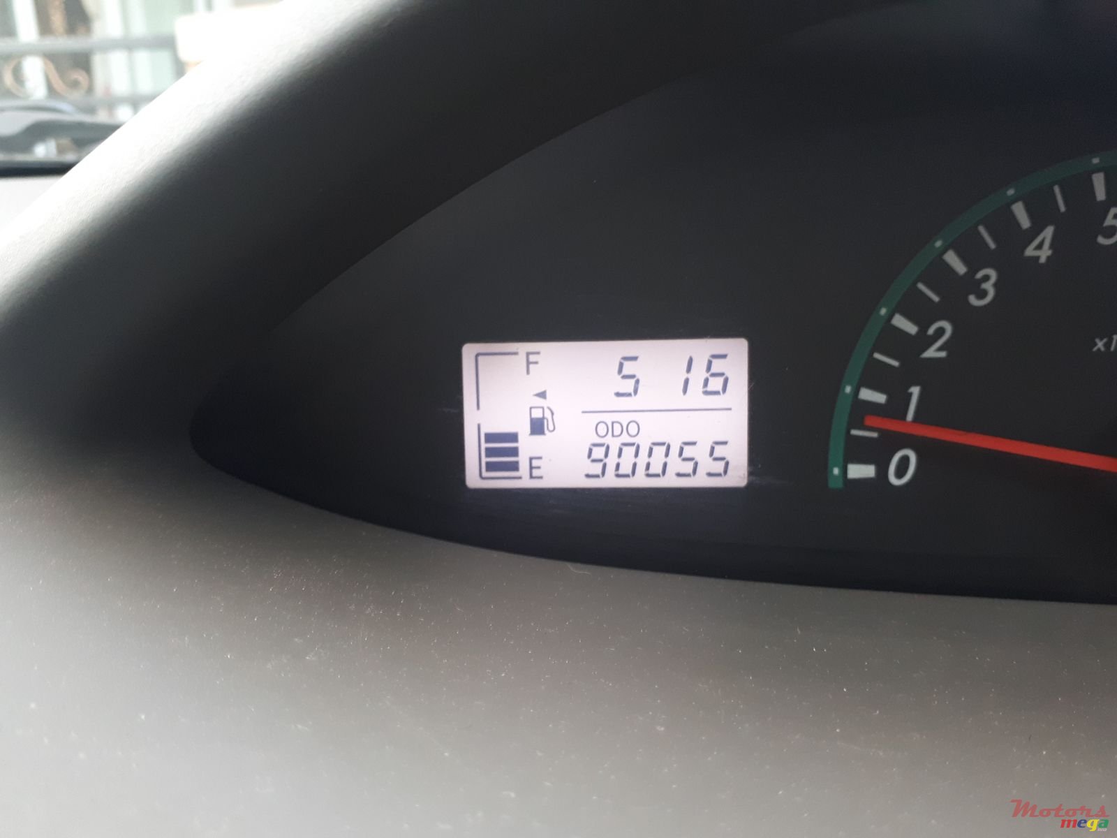 2010' Toyota Belta photo #1