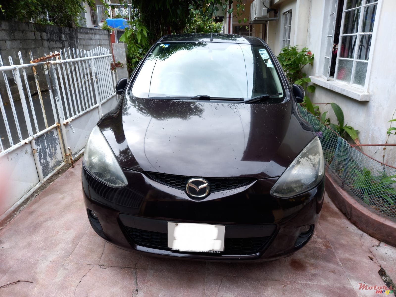 2011' Mazda Demio photo #1