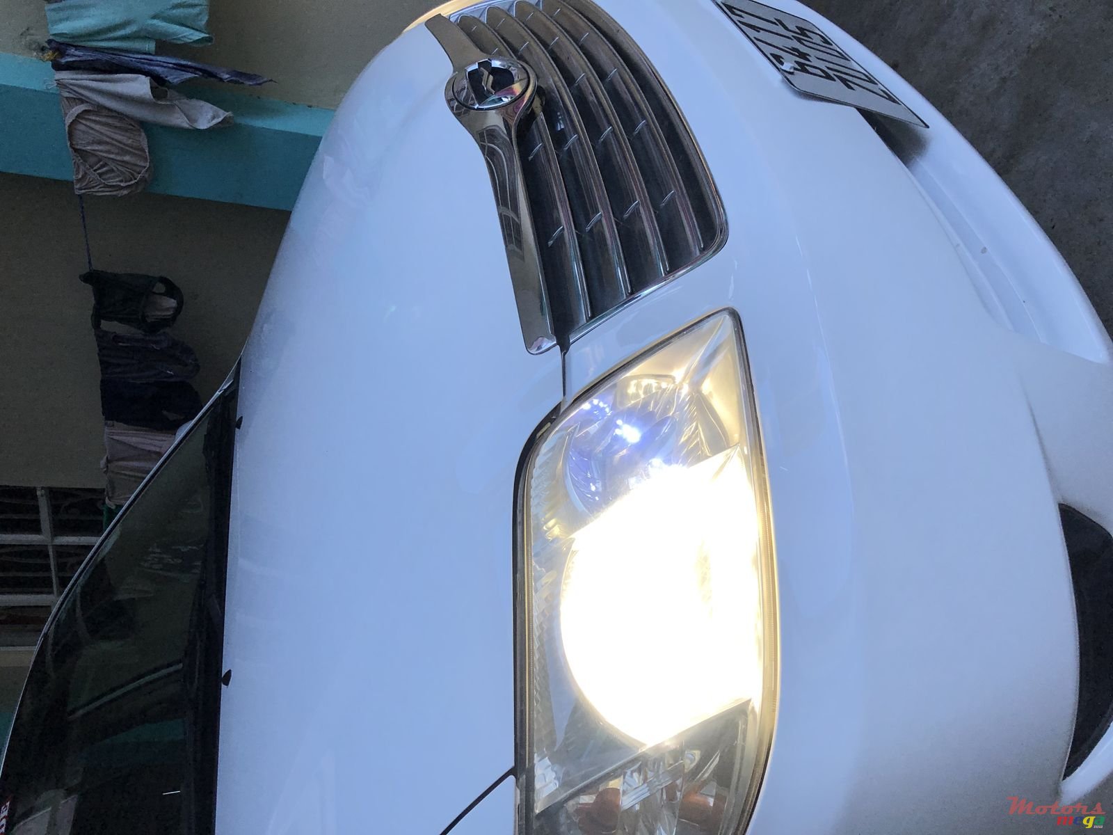 2005' Toyota Corolla photo #4