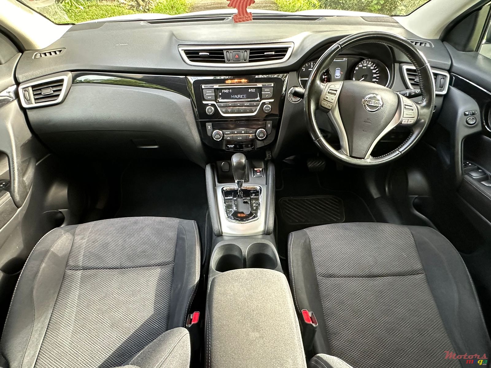 2014' Nissan Qashqai 1.6 Diesel photo #6