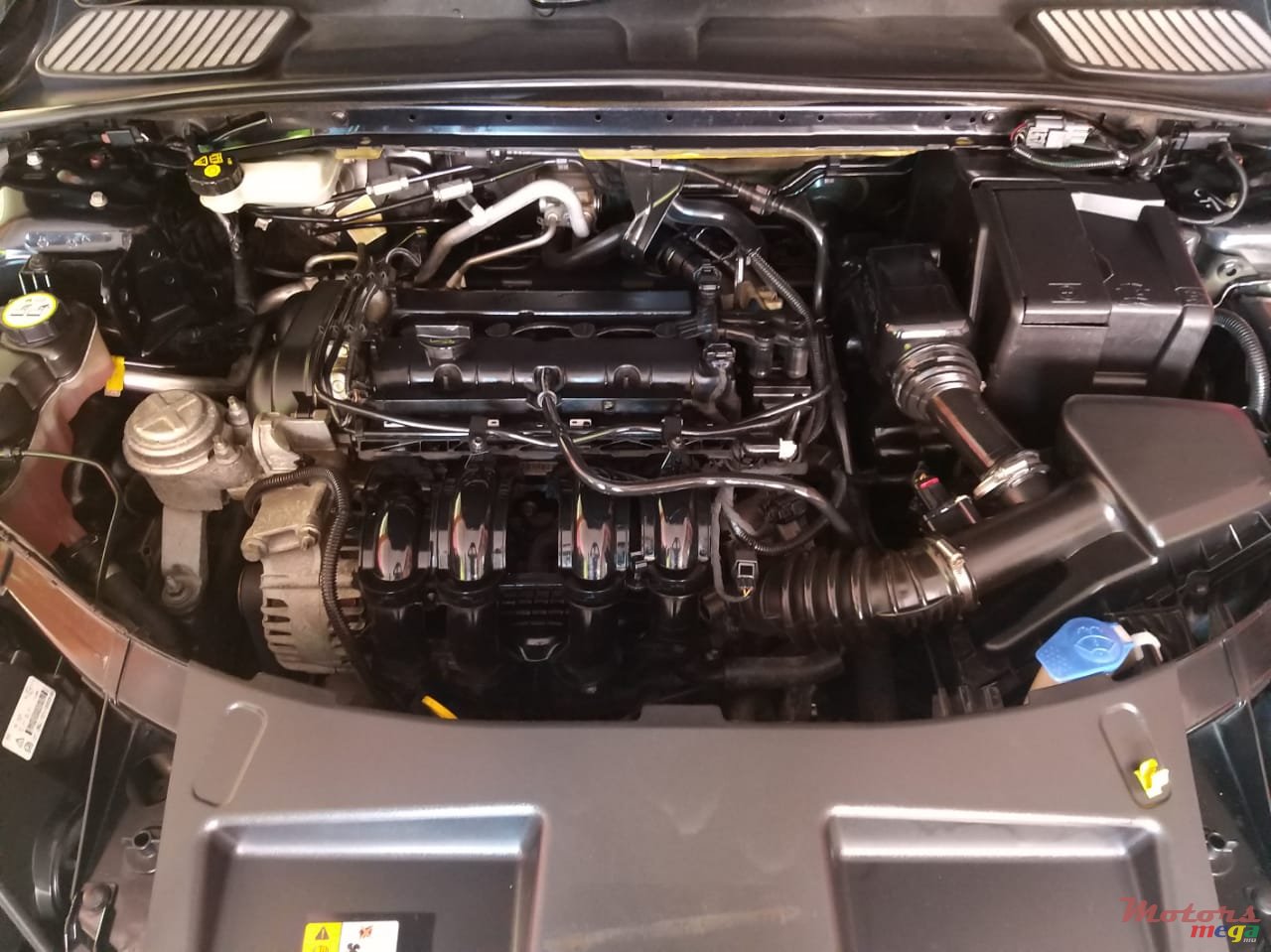 2011' Ford Mondeo photo #3