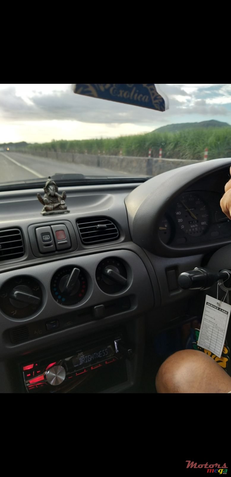 1997' Nissan March photo #5