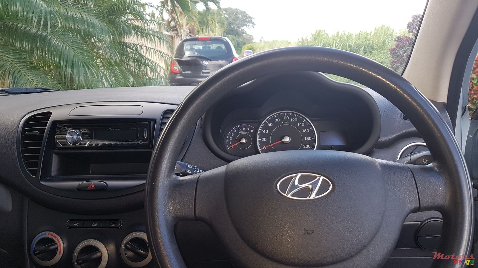 2013' Hyundai i10 photo #3