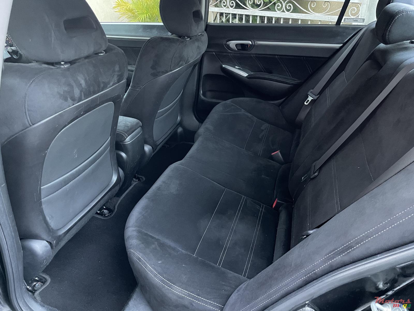 2008' Honda Civic hybrid photo #6