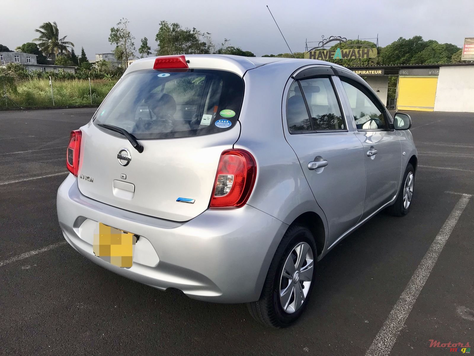 2014' Nissan March photo #5