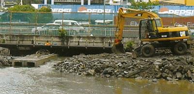 Des travaux de démolition au Ruisseau du Pouce