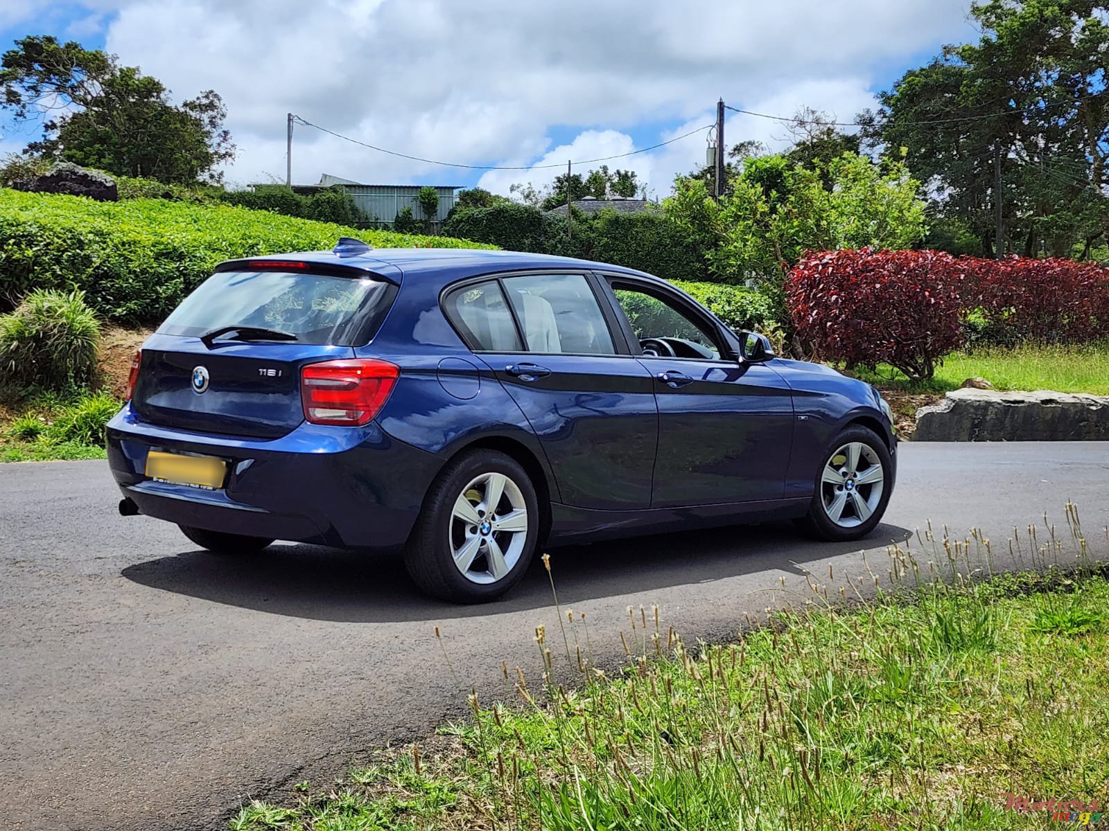 2012' BMW 1 Series photo #1