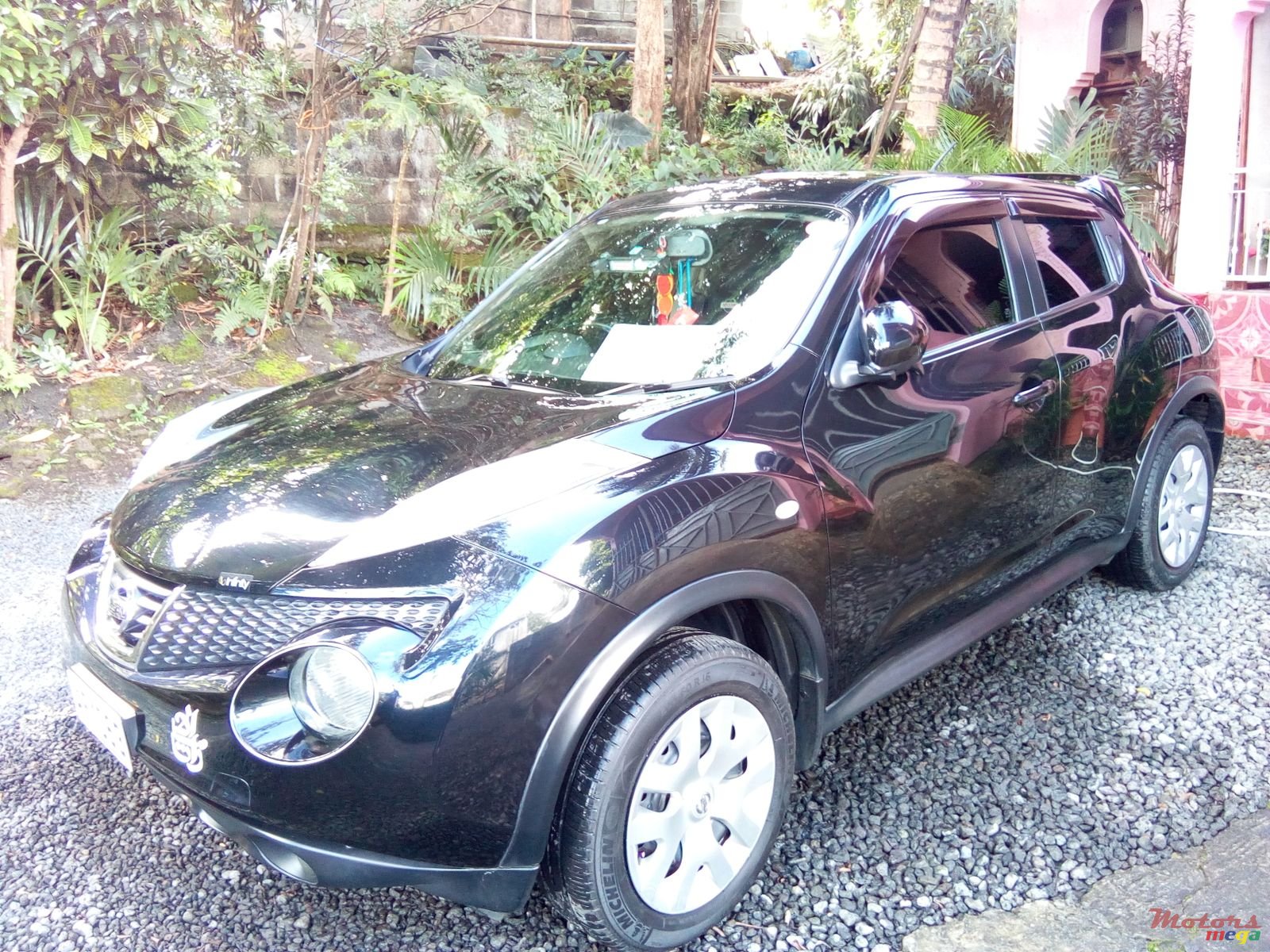 2012' Nissan Juke photo #1