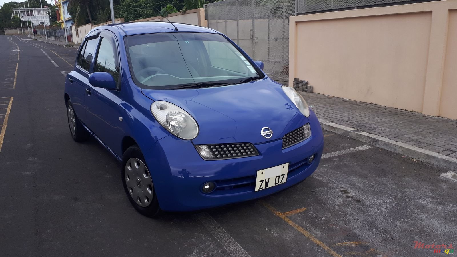 2007' Nissan March photo #1