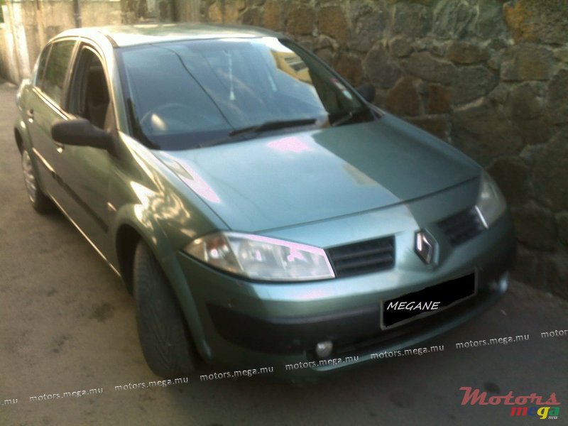 2004' Renault Megane 2 photo #1