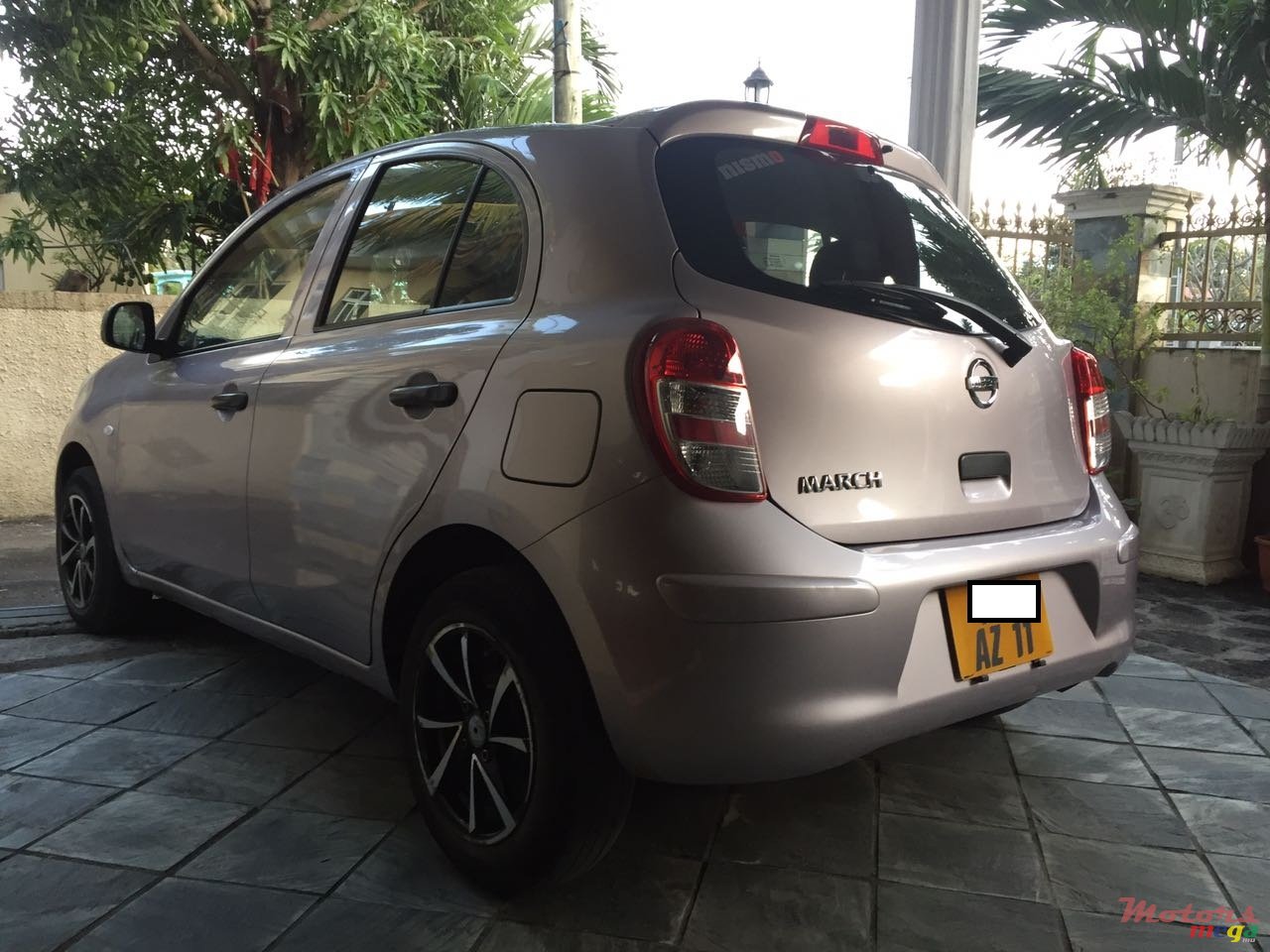 2011' Nissan March photo #2