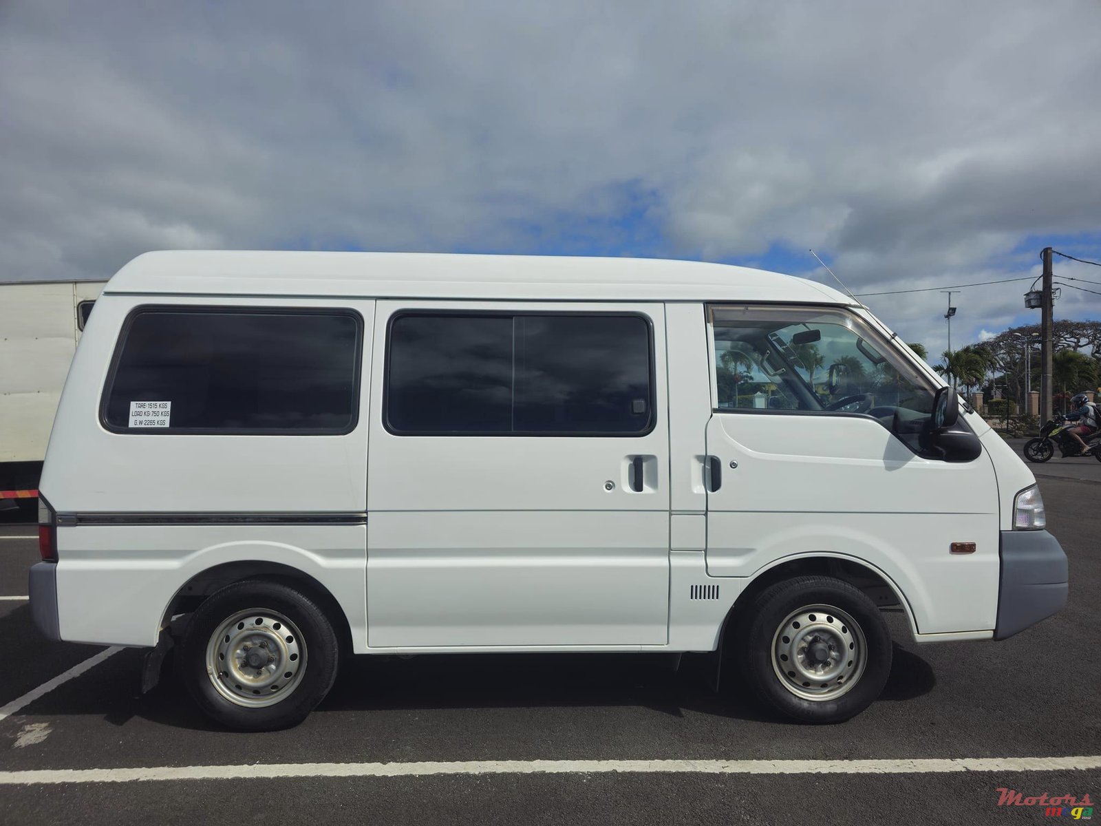 2007' Mazda Bongo Goods Vehicle photo #2