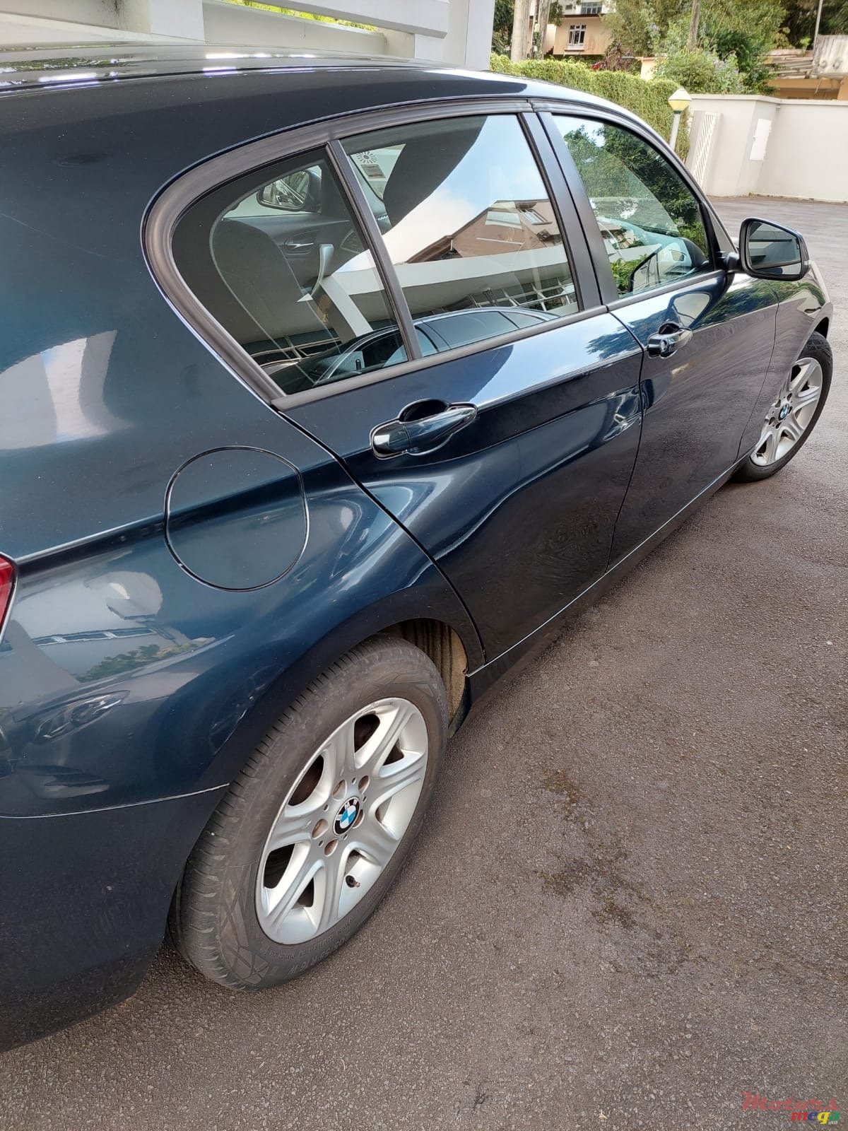 2011' BMW 116 photo #3