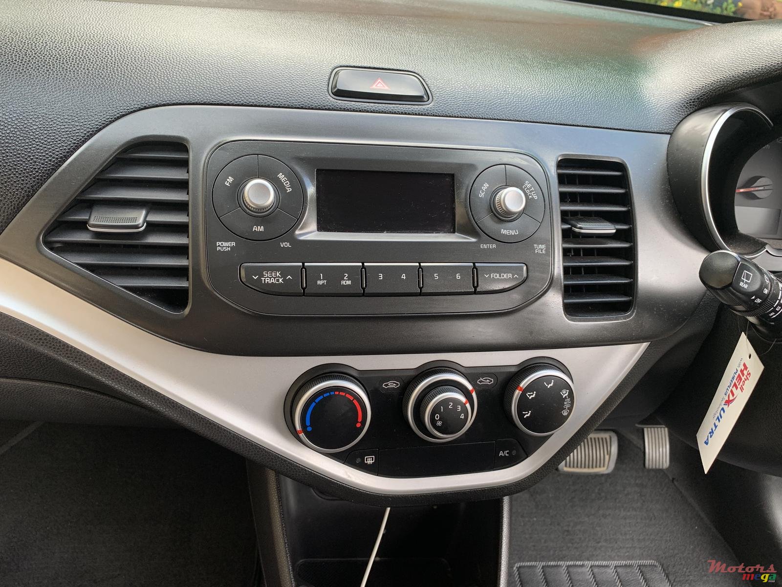 2017' Kia Picanto Hatchback photo #5