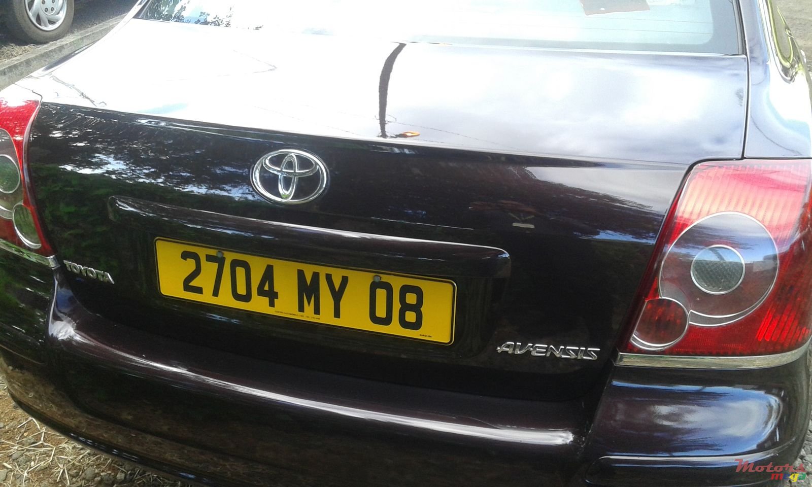 2008' Toyota Avensis photo #3