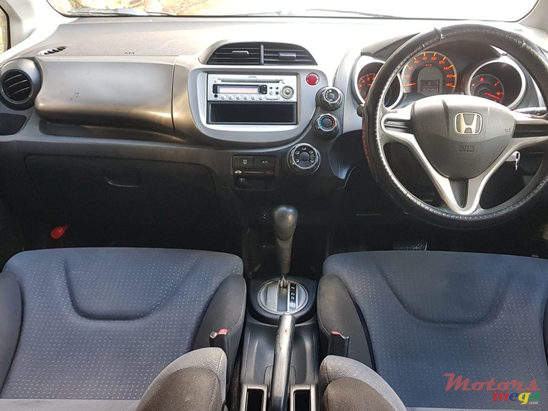 2009' Honda Fit photo #5