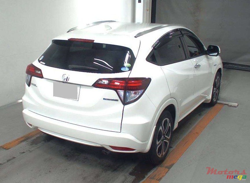 2015' Honda HR-V Vezzel photo #3