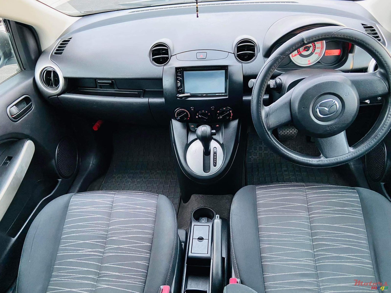 2008' Mazda Demio Automatic photo #5