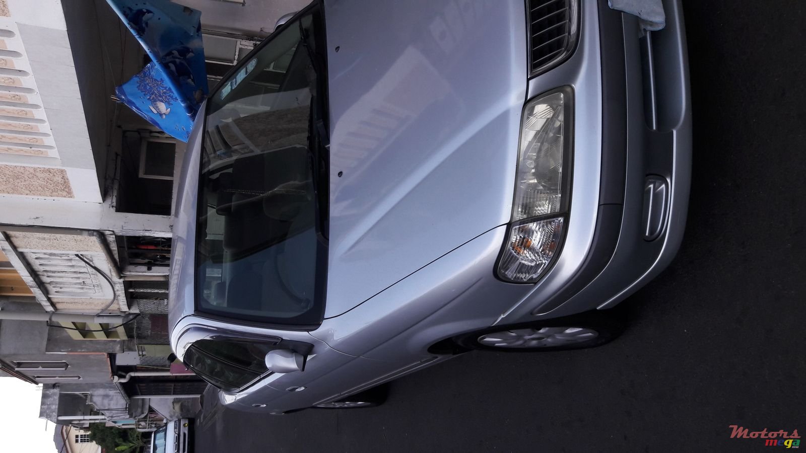 1999' Nissan Sunny photo #1