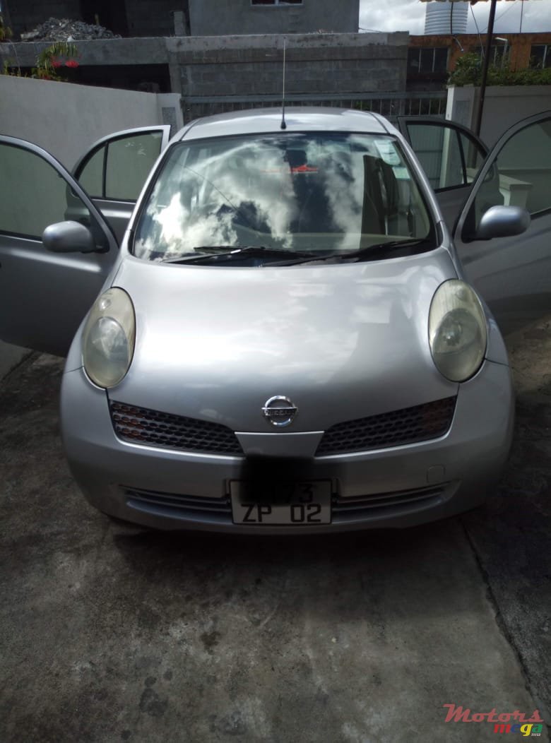 2002' Nissan March photo #3