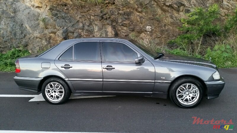 1998' Mercedes-Benz C-Class photo #6
