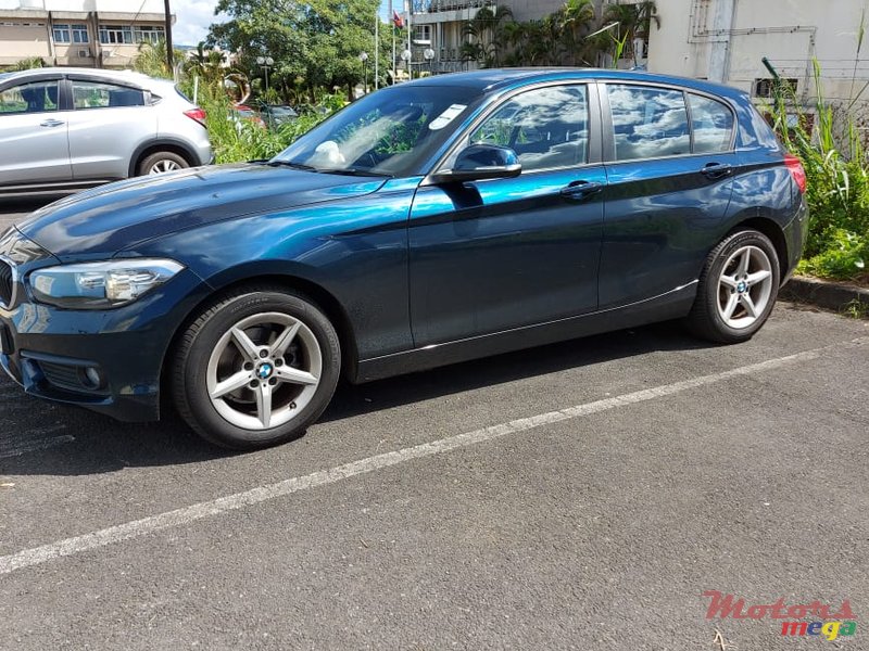 2015' BMW 118 photo #2