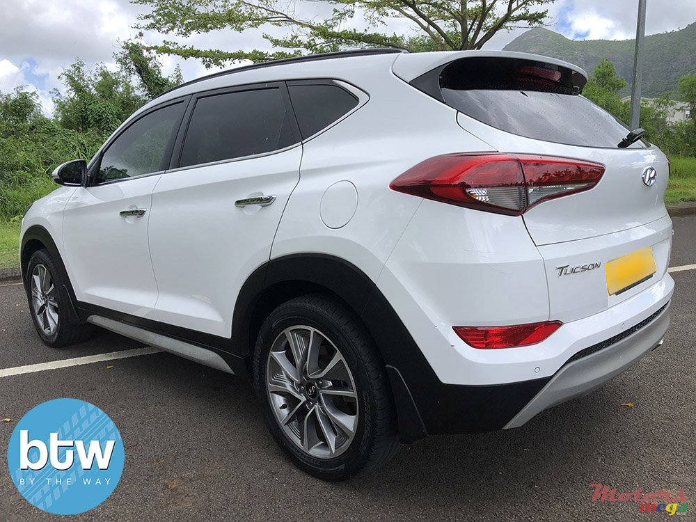 2017' Hyundai Tucson photo #3