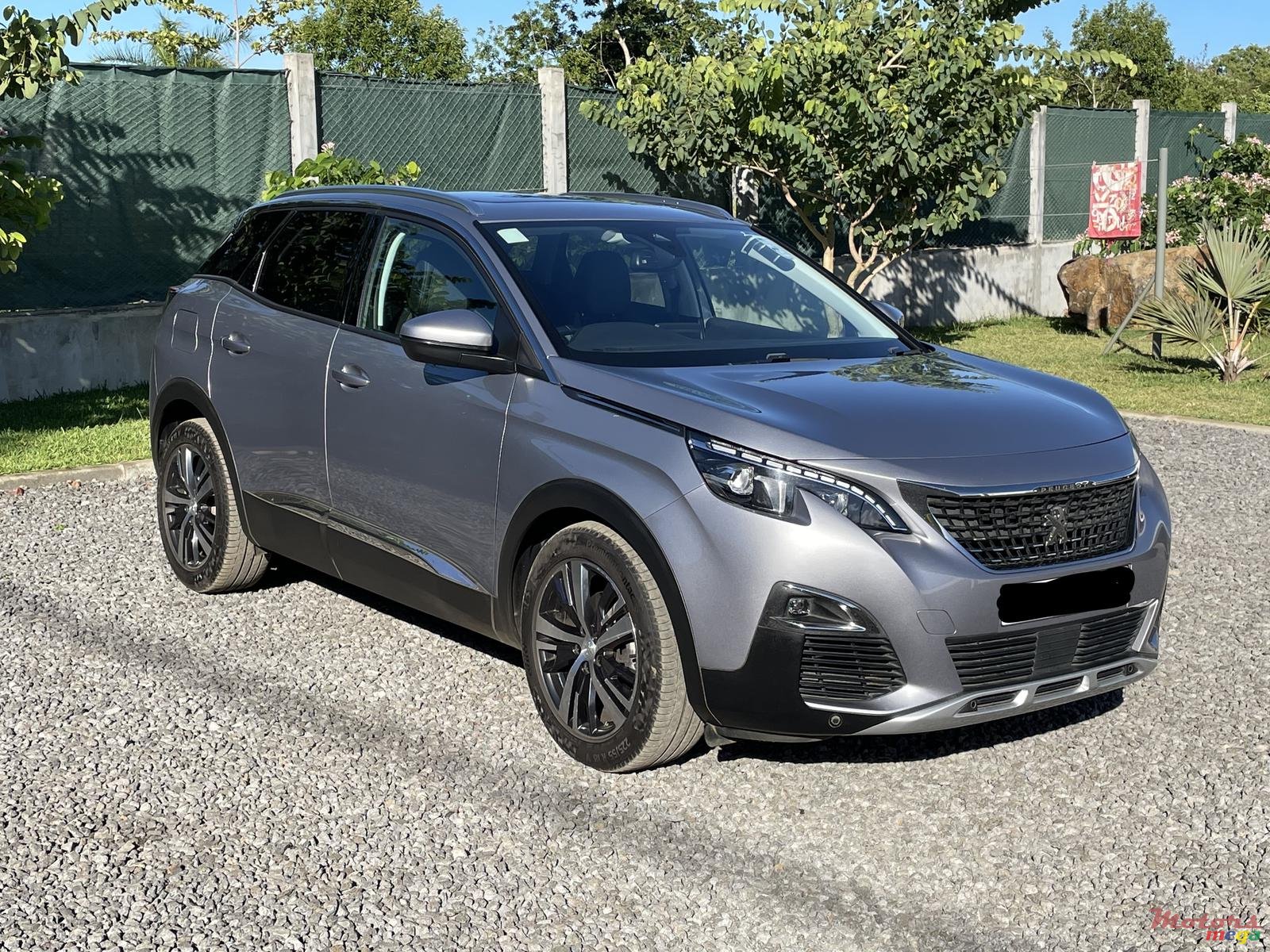 2018' Peugeot 3008 photo #3