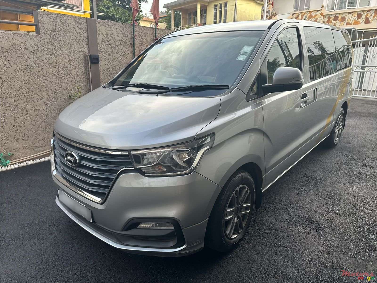 2020' Hyundai H-1 photo #3