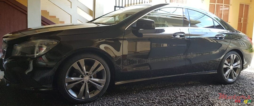 2015' Mercedes-Benz CLA 180 photo #2