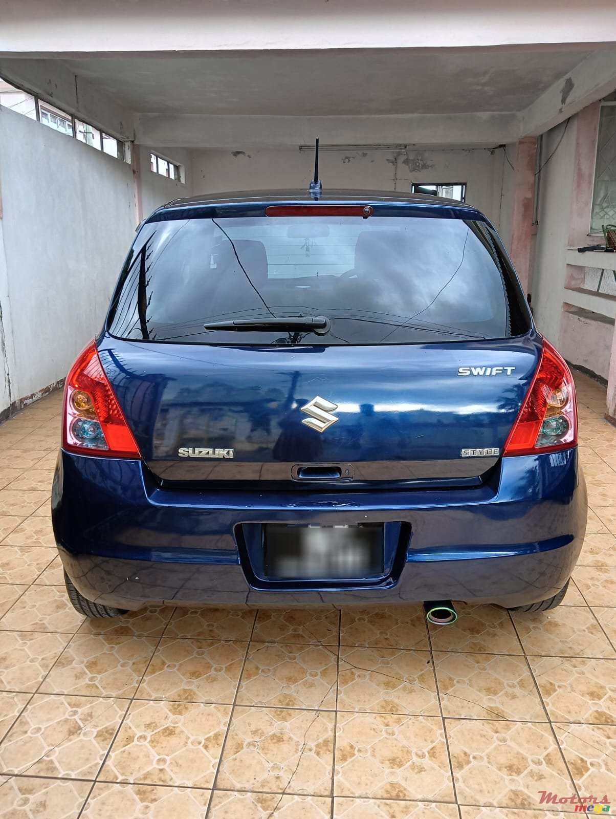 2008' Suzuki Swift photo #2