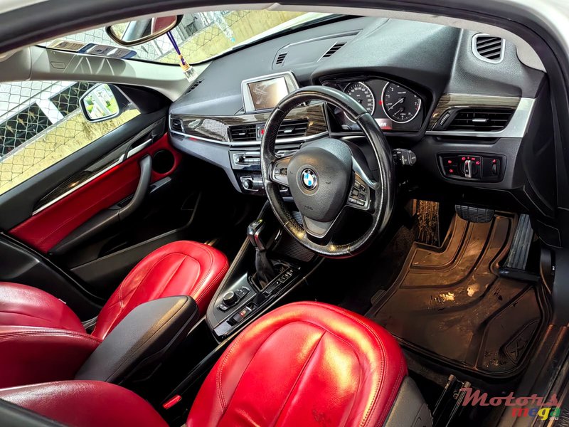 2016' BMW X1 photo #6