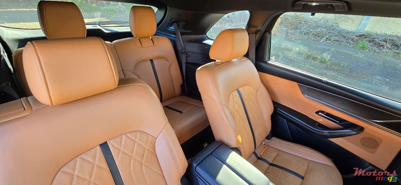 2024' Mazda photo #2