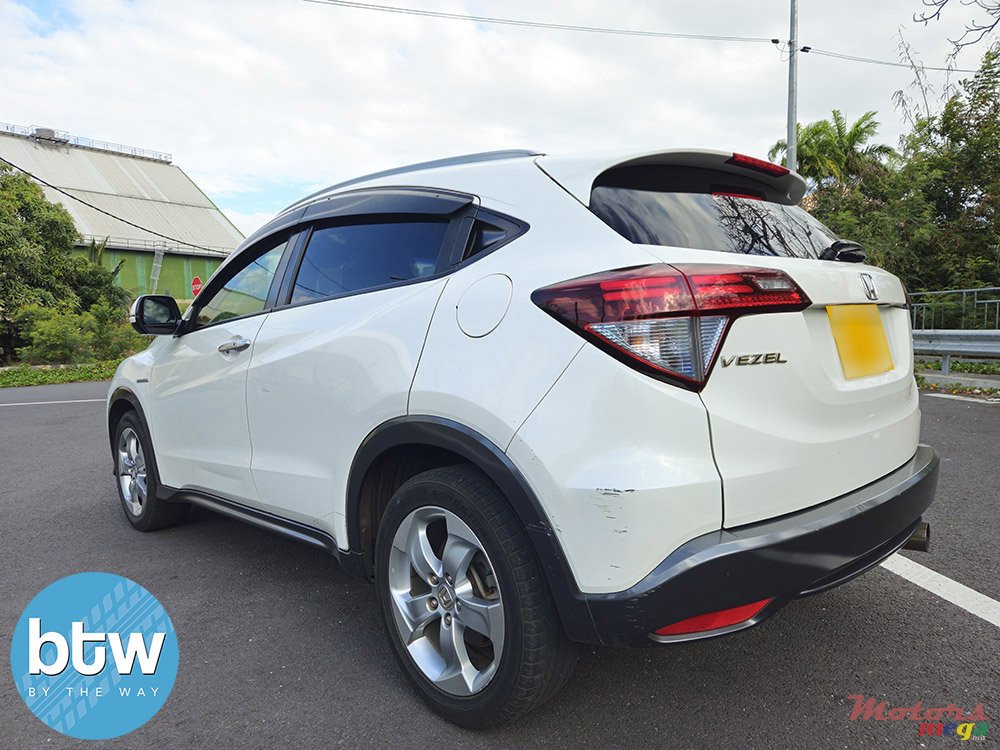2014' Honda Vezel photo #4