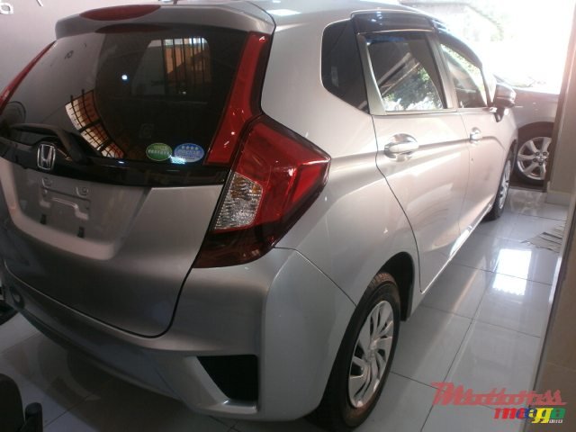 2016' Honda fit photo #6